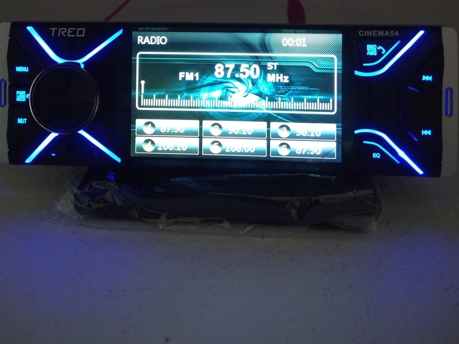 ESTEREO 1 DIN TREO CON PANTALLA LCD DE 4 MULTIMEDIA