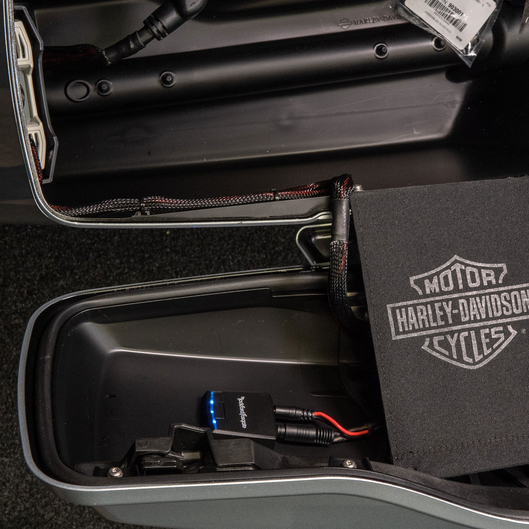 Kit de Amplificador + 2 Bocinas para Harley Davidson Rockford Fosgate HD14RK-STAGE2 Road King 2014 en adelante - Audioshop México lo mejor en Car Audio en México -  Rockford Fosgate